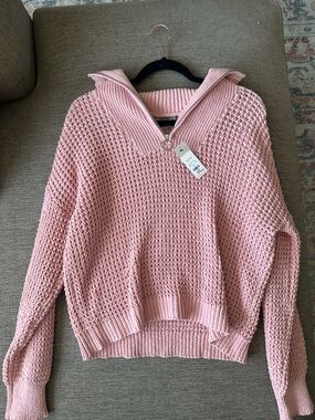 Women’s Pink Knit Collar Sweater